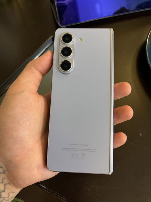 Samsung Fold 5 Demo