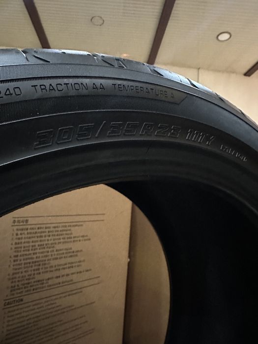 Шины YOKOHAMA 305/35 R23 2024г