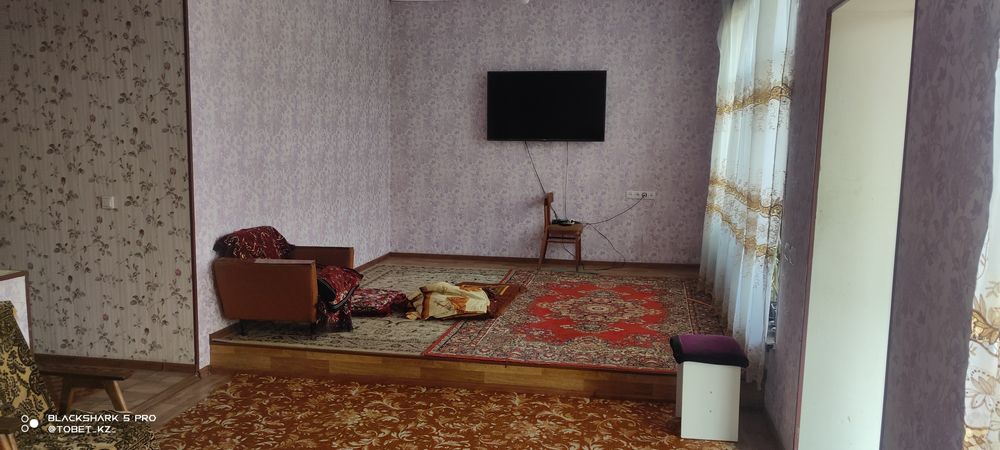 Қазығұртта орталықта уй