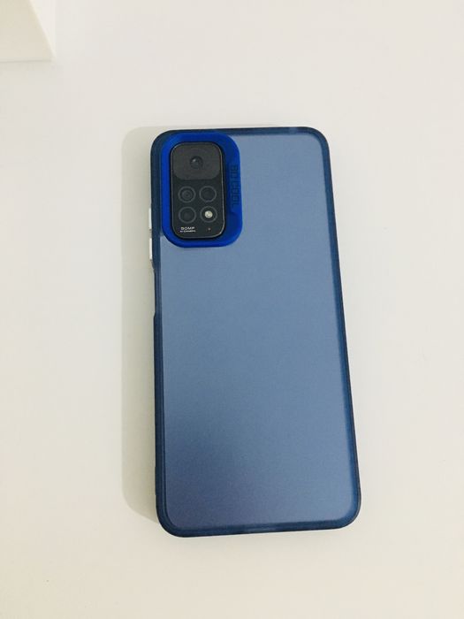 Xiaomi Redmi Note 11  128Гб + iPhone 5S