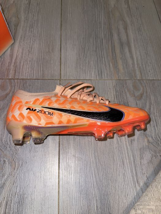 Бутсы новые не ношеное