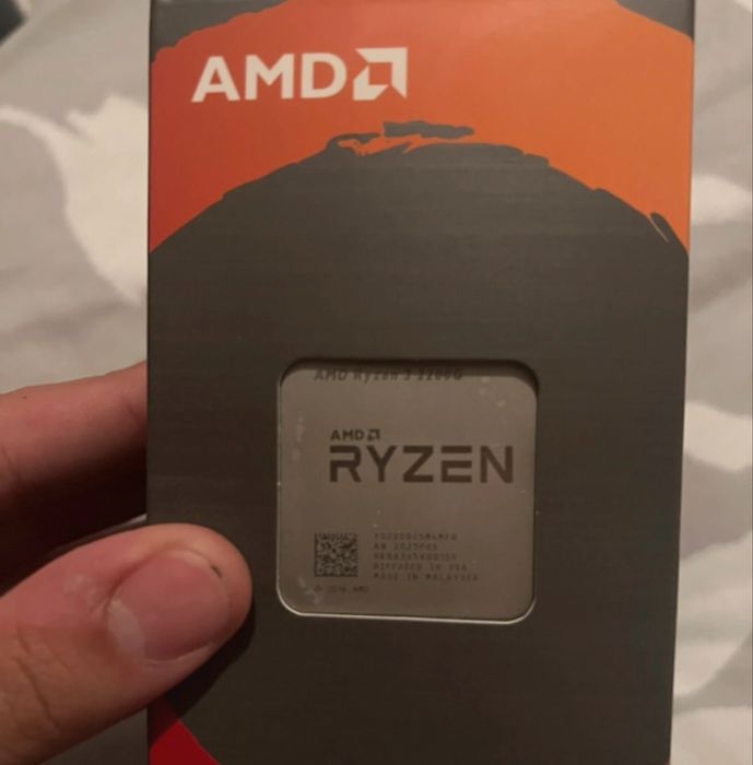 Ryzen 3 2200g full box