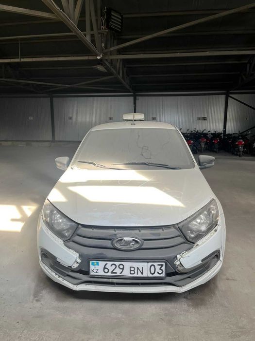 Автомобиль  Granta