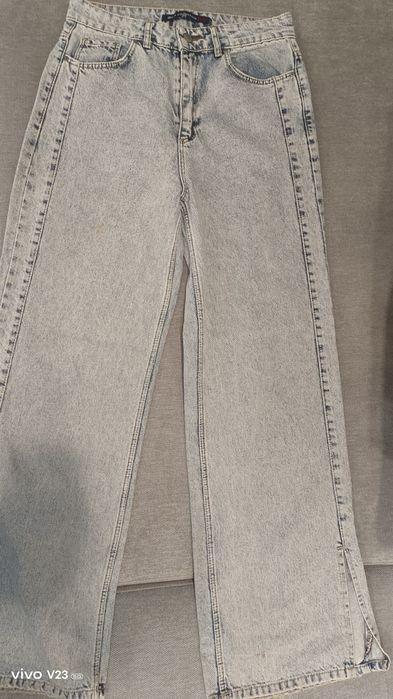 Срочно продам джинсы