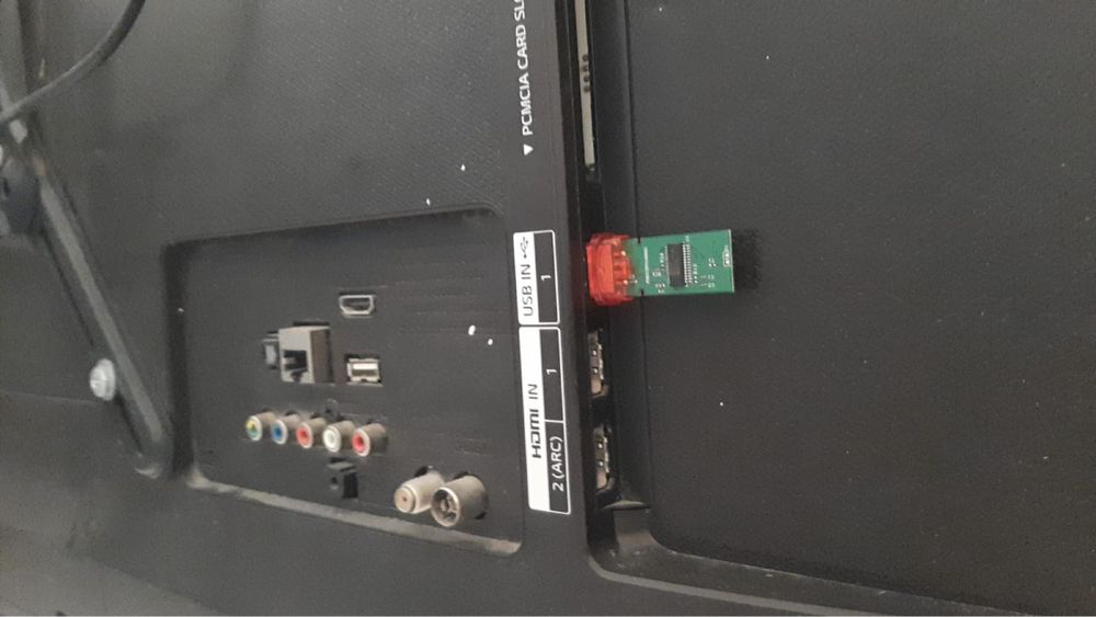 Телевизор LG (смарт 108см)