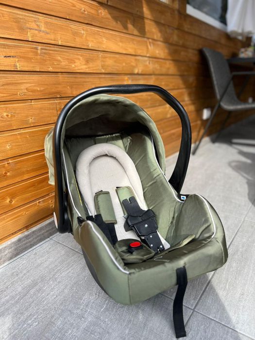 Scaun auto bebelusi