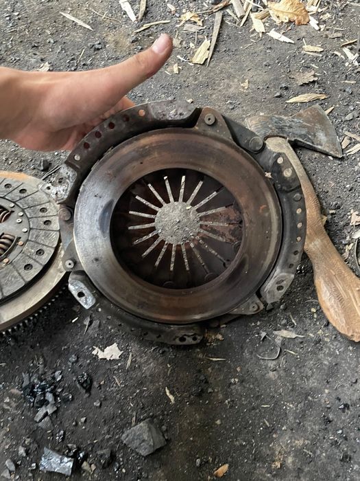 Запчасти BMW 520,525