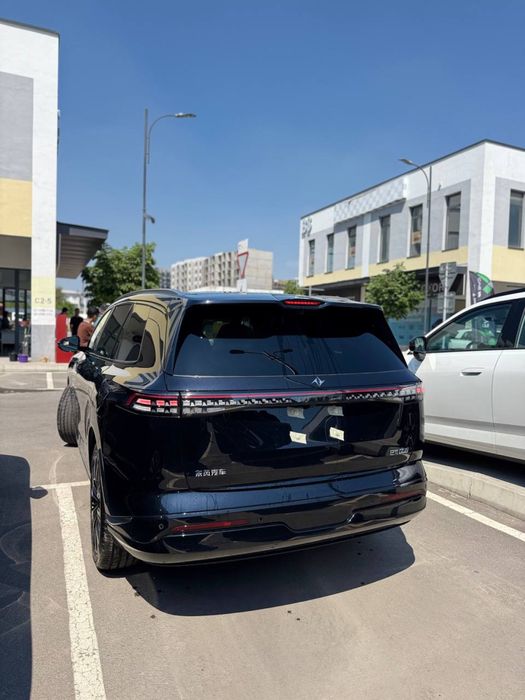 Dongfeng 008 ultra