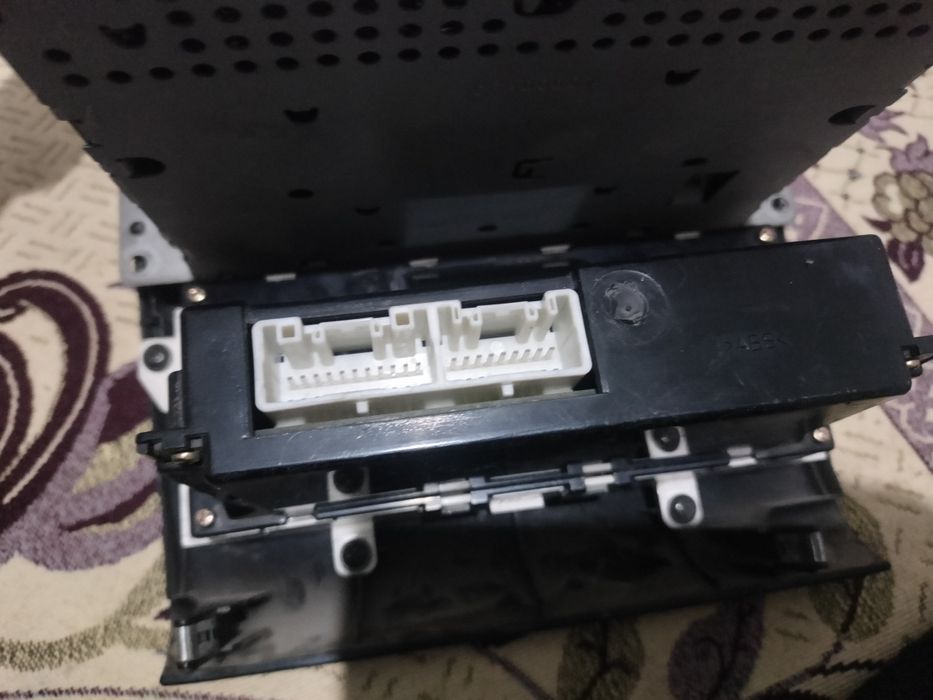 Тайота авенсис 2001 печь корпус