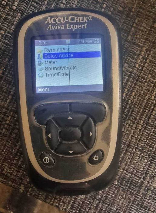 Telecomanda pompa insulina AccuChek .. 350 lei