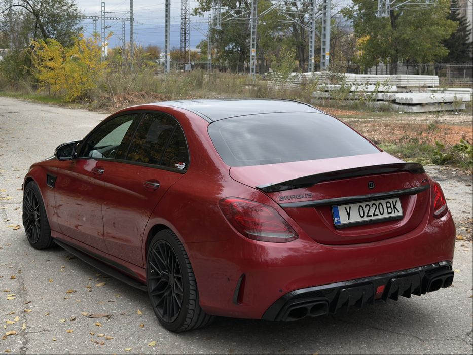 Mercedes-Benz C 400 - Brabus Пакет / Carpay / 64 Цвята Амбиент / Каско