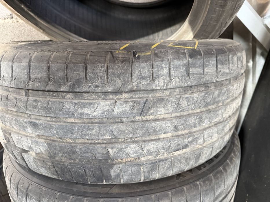 Продам шины пара 225/45/19