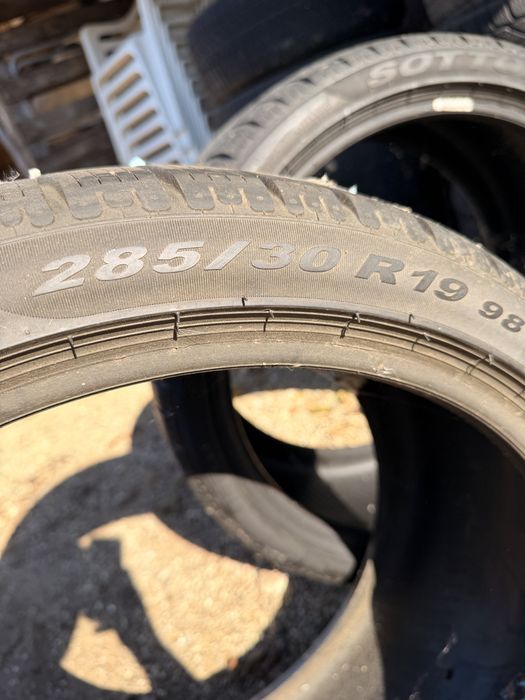 Pirelli WINTER SOTTOZERO Serie II MO XL 285/30 R19 98V