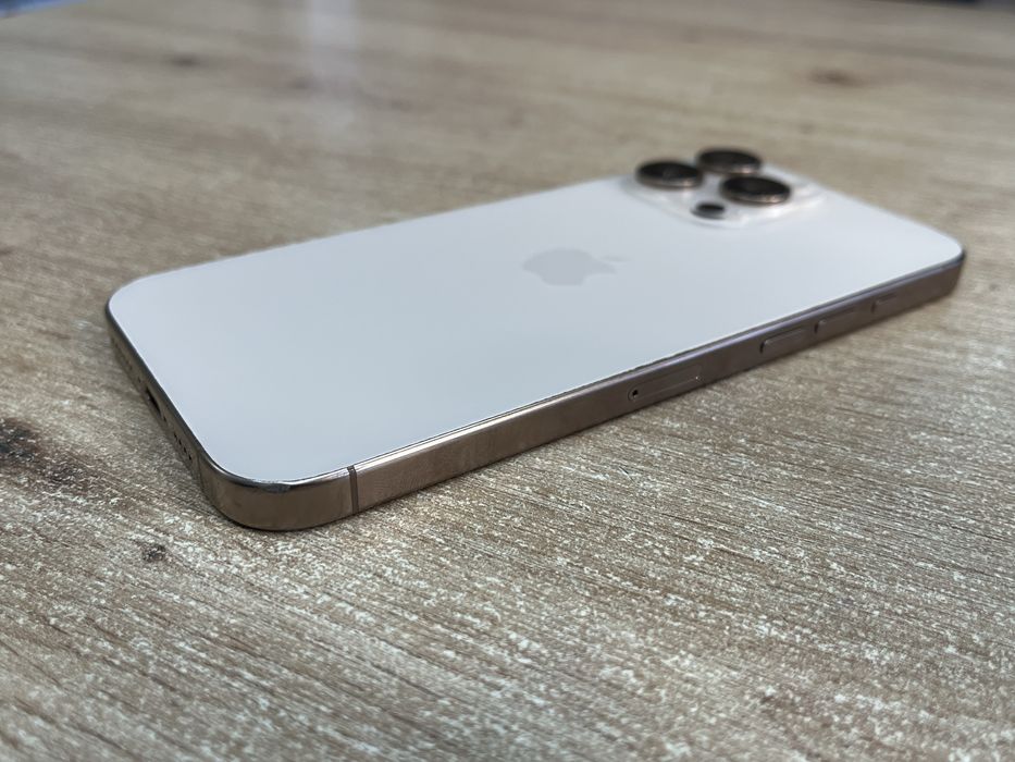 iPhone 16 Pro Max 256GB Desert Titanium 92% бат.