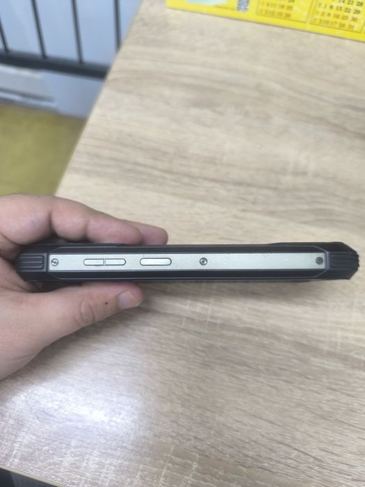 Продам игравой телефон