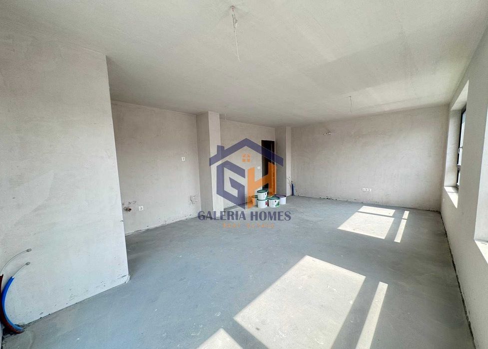 Тристаен апартамент в центъра на София до метростанция Опълченска