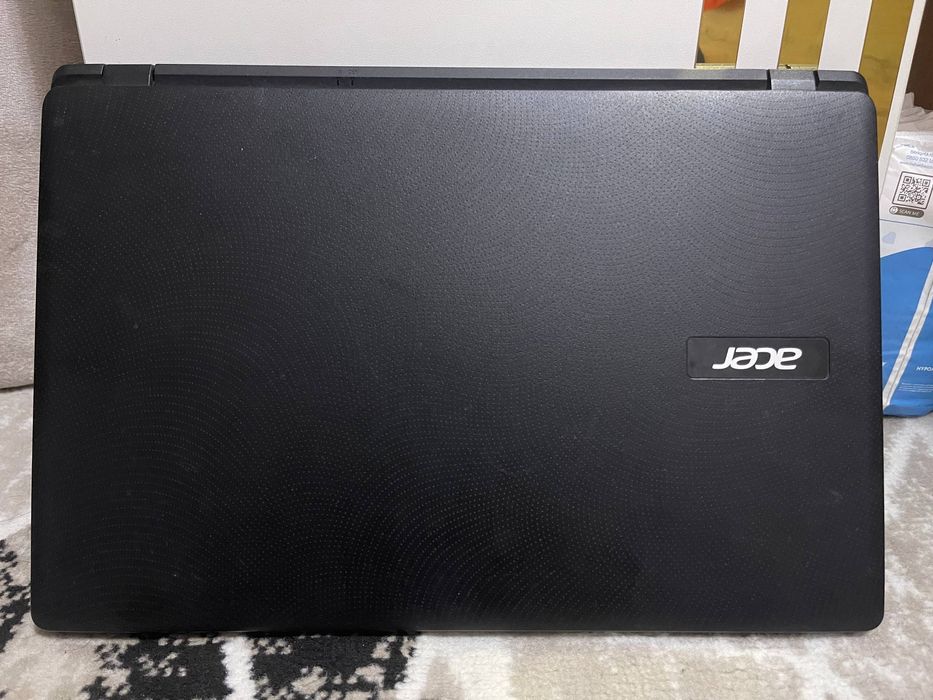 Acer noutbuk sotiladi