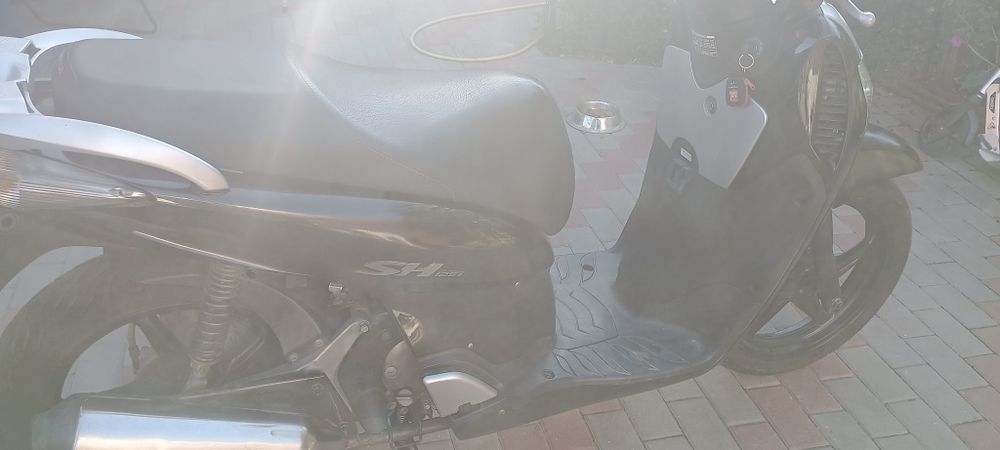 Honda sh125i 2005