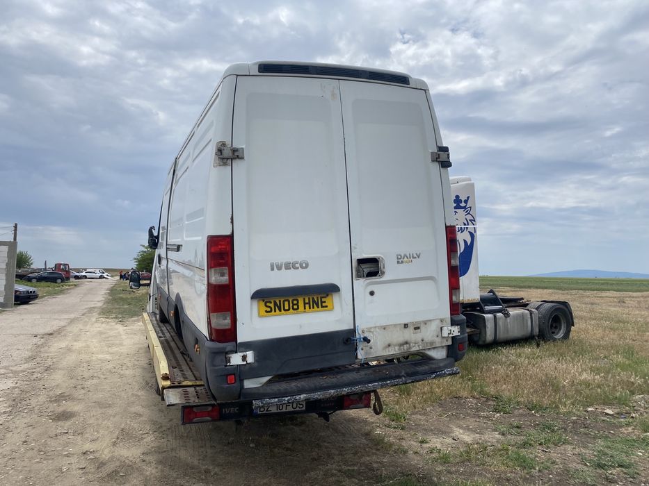 Dezmembrez iveco daily 2.3 2007