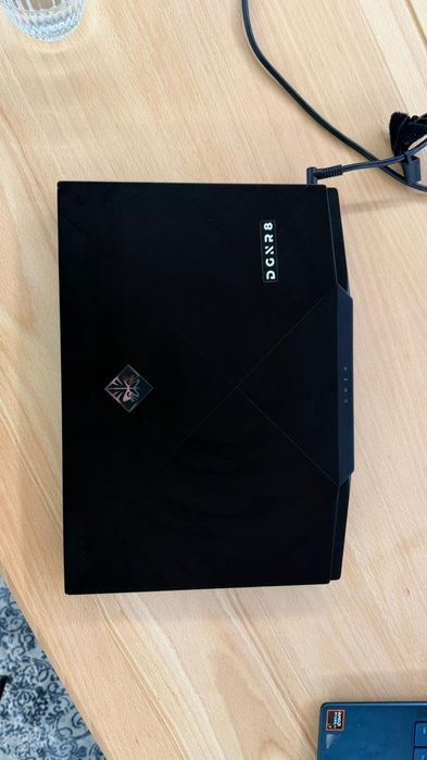 新品未開封 HP OMEN 15 近未来デザインのゲーミングノート「OMEN by HP 15-ce000」徹底
