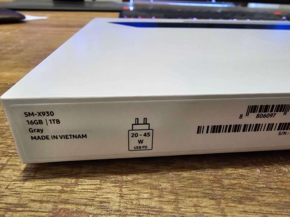 SAMSUNG GALAXY TAB S11 ULTRA Wi-Fi 14.6" 16/1TB сив + калъф/клавиатура