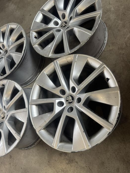 Джанти Skoda  Superb Scout 18 8,5J ET41