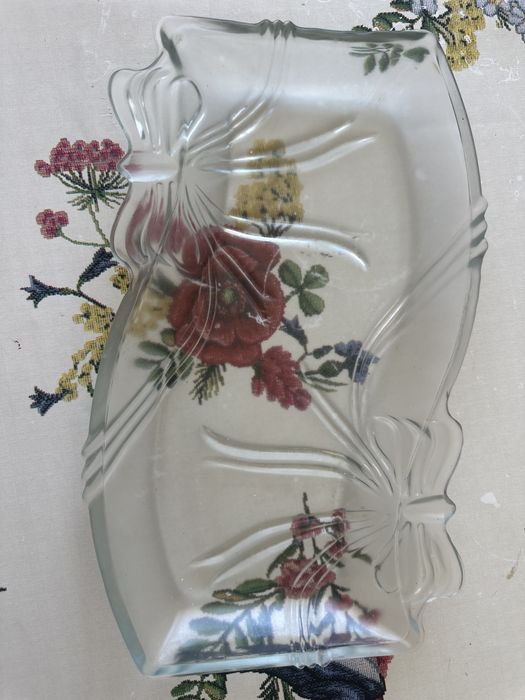 Продам посуду, все целые