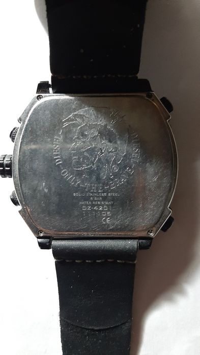 Продаю рабочие часы фирмы Diesel