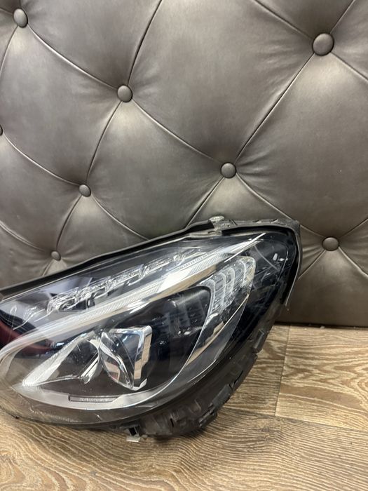 Mercedes w205 c class led фар ляв фарове