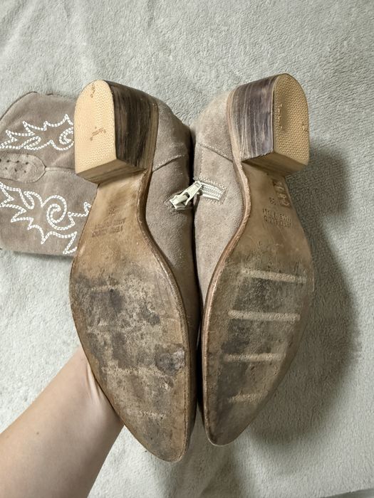 Ciocate cizme piele intoarsa 38 crem