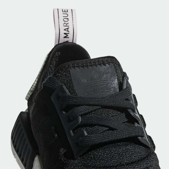 Дамски маратонки   ADIDAS NMD_R1   Оригинални   EU40 2/3