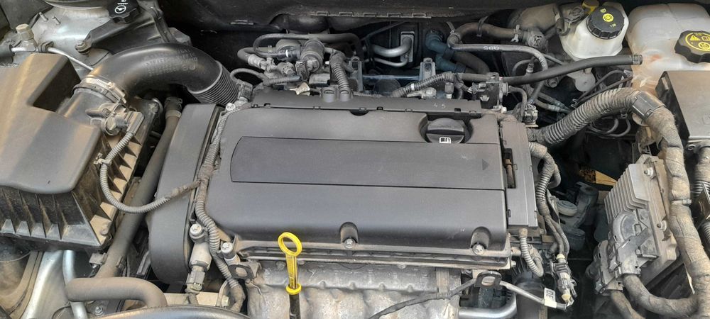 Opel astra 1.6 benzina , 2017 , euro 6 .