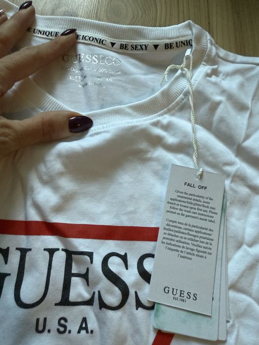 Нови тениски Guess,Plein