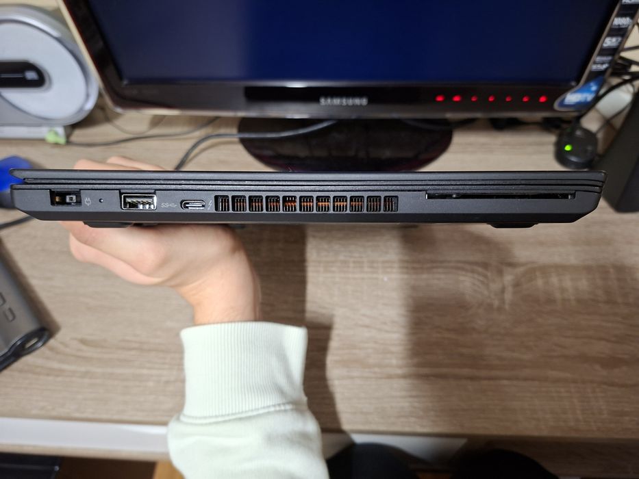 Lenovo Thinkpad T470 - в отлично състояние