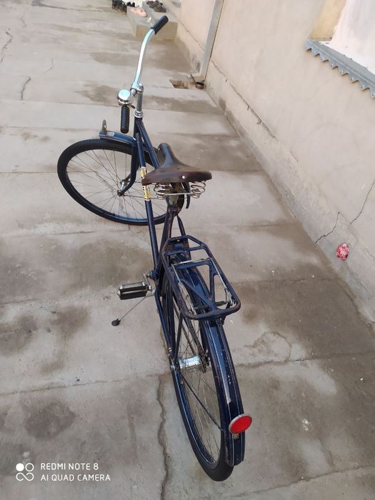 Велосипед десна сотилади СССР СРОЧНИГА ШУ НАРХ