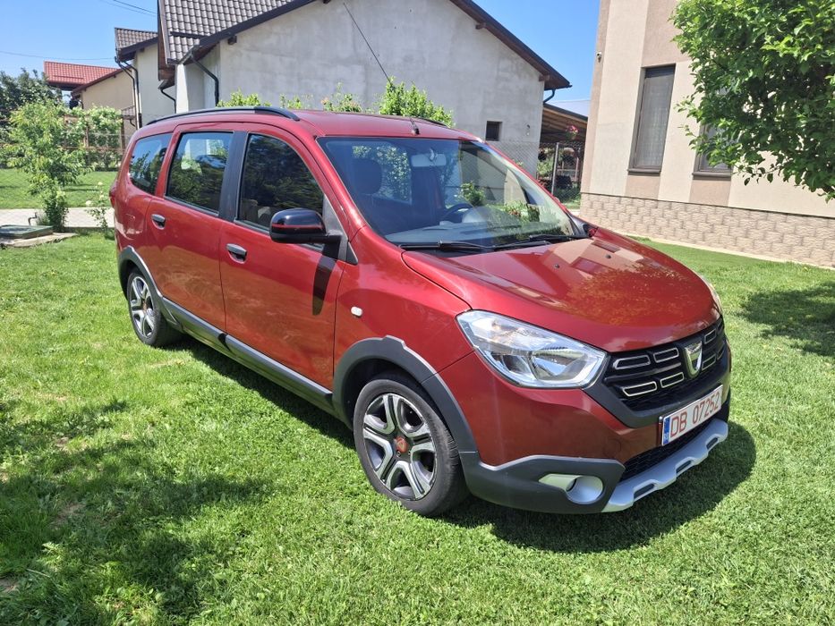 Dacia lodgy stepway tehroad 1.3 tce 7 locuri Rate cu Buletinul  2019
