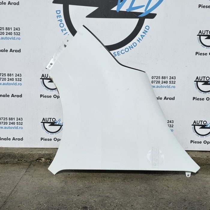 Aripa stanga fata Opel Movano B