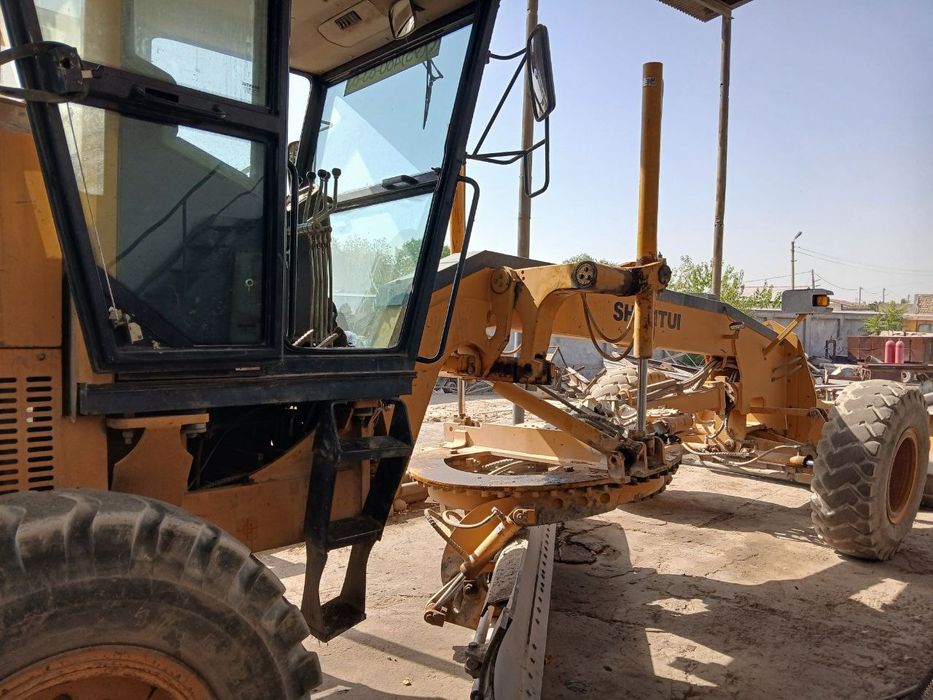 Гредер шануи СГ 18-03