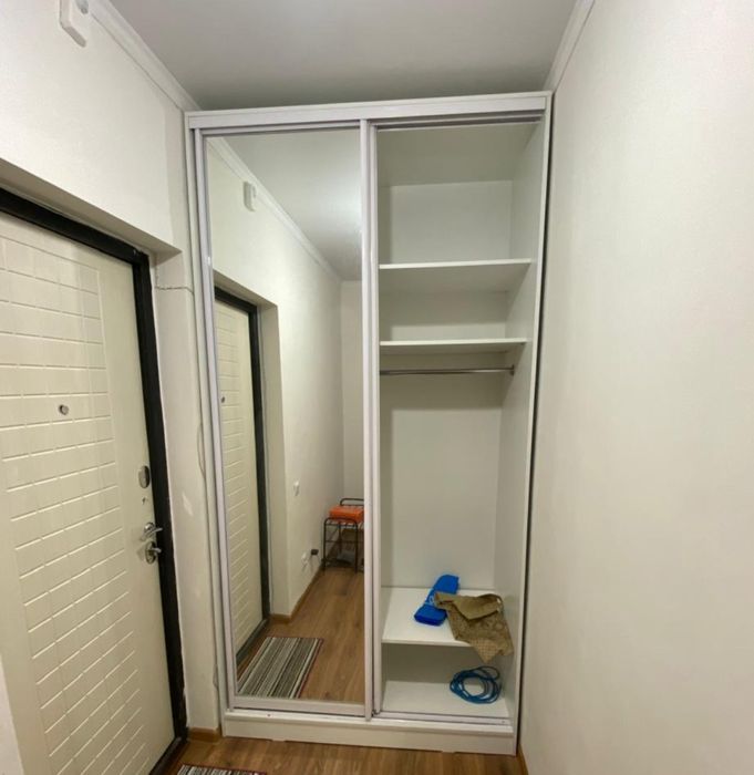 Продам шкаф купе