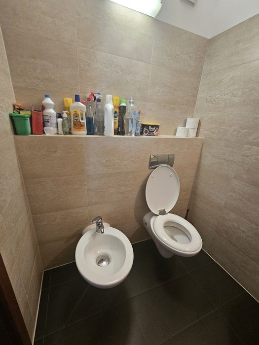 Inchiriez apartament cu 3 camere in Cartierul Latin bloc C1!