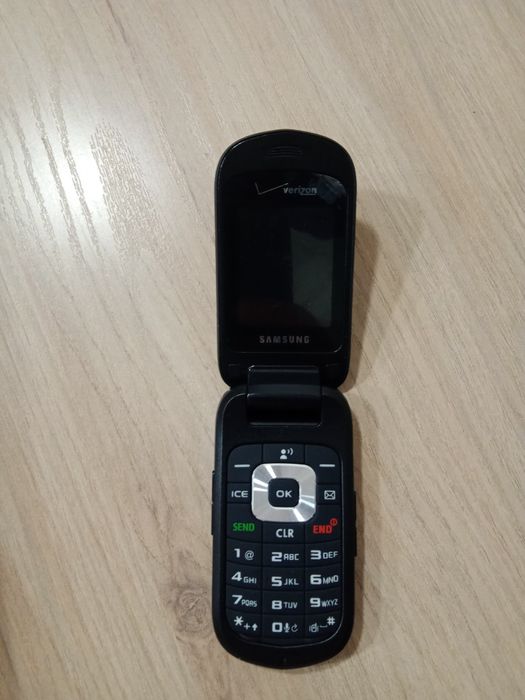 SAMSUNG Verizon gusto 2 sotiladi
