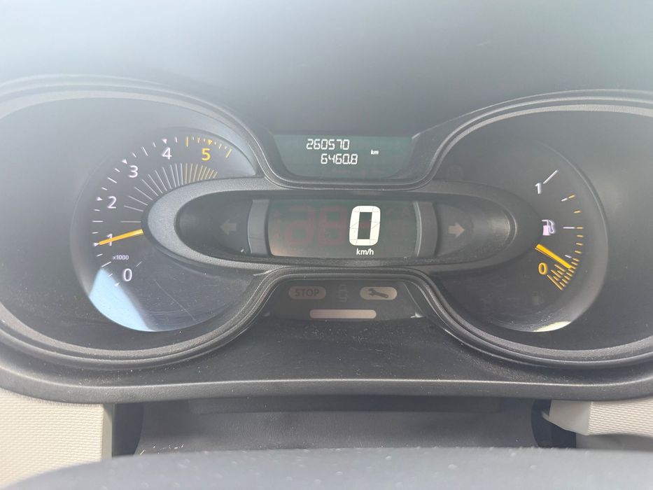 Renault Trafic  - varianta scurta