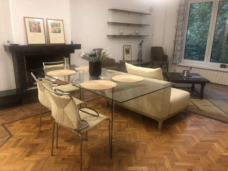 Дава се под наем Тристаен апартамент в София, Център - 90 кв.м за 846.6 € - Снимка #1