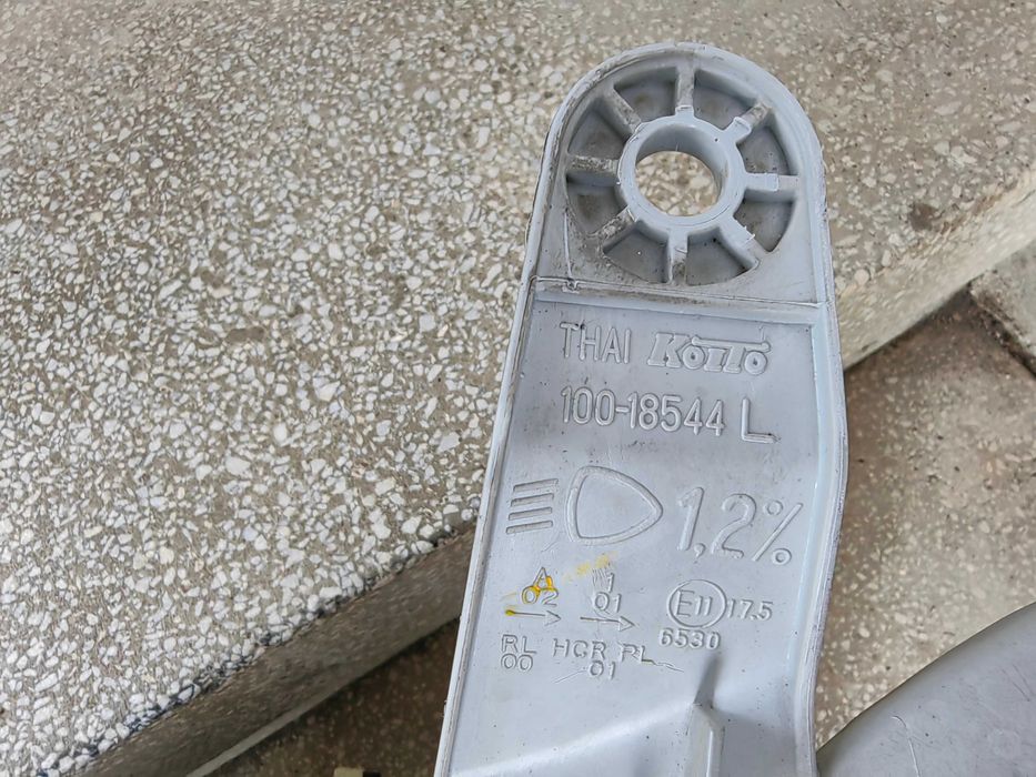 Фар Isuzu D-Max LED ляв / Фар Исузу Д-Макс Оригинален