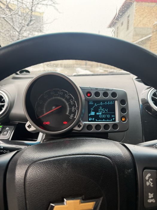 Спарк Мокрый Асфальт