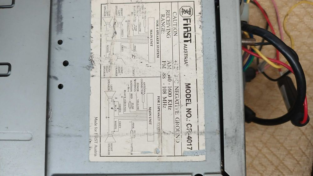 Радиокасетофон First Austria