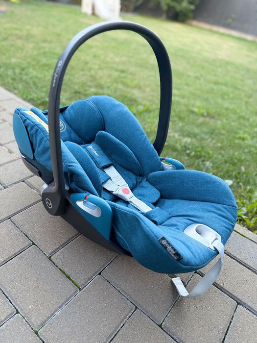 De vanzare- scoica Cybex Cloud Z