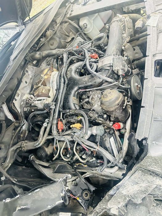 Dezmebrez audi a8 2017