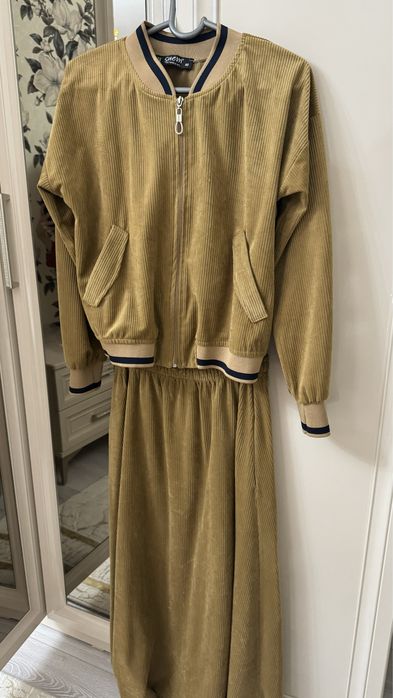 Одежды все по 2000тг