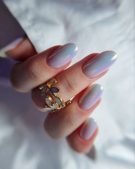 Manichiura unghii gel